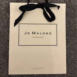 Jo Malone Cream Gift Bag with Black Accents